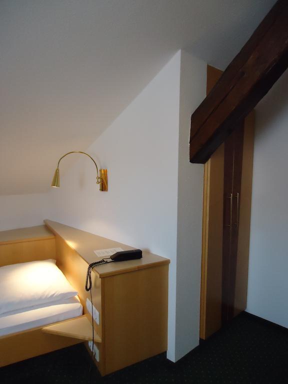 Hotel Buchner Hof Konstanz Kamer foto